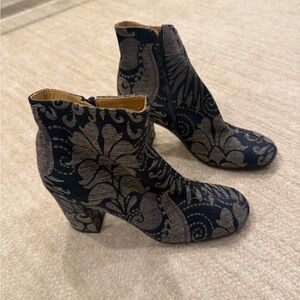 Blue and Gray Patterned Women's Ankle Boots